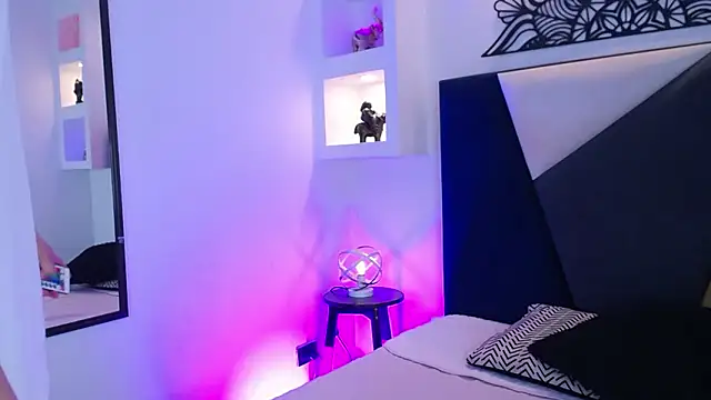 Snapshot of Emo_Boy_ chatting on 02-02-26, 08:07 Emo Boy online show from 02-02-26, 08:07