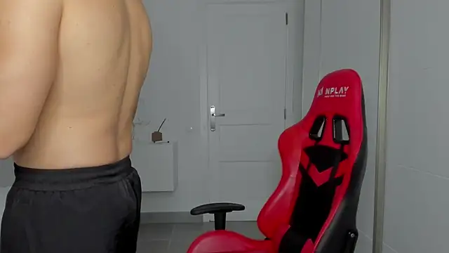 Snapshot of find0m_master chatting on 10-07-25, 11:46 find0m master online show from 10-07-25, 11:46