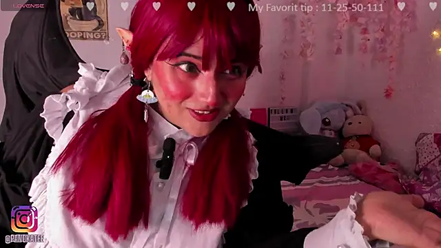 Emilycollei online show from 11-11-25, 03:17