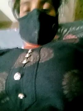 Sexy Riya Bhabhi online show from 11-22-25, 02:16