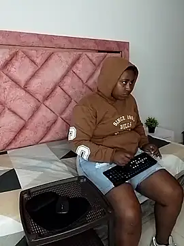 NaomiGrace  online show from 11-24-25, 10:59