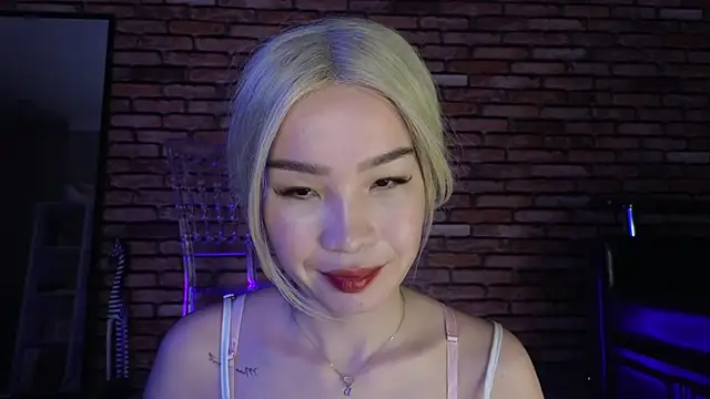 saya li1 online show from 11-10-25, 07:46