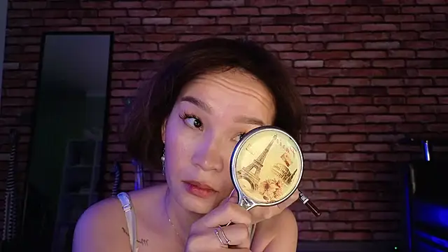 saya li1 online show from 11-12-25, 09:47