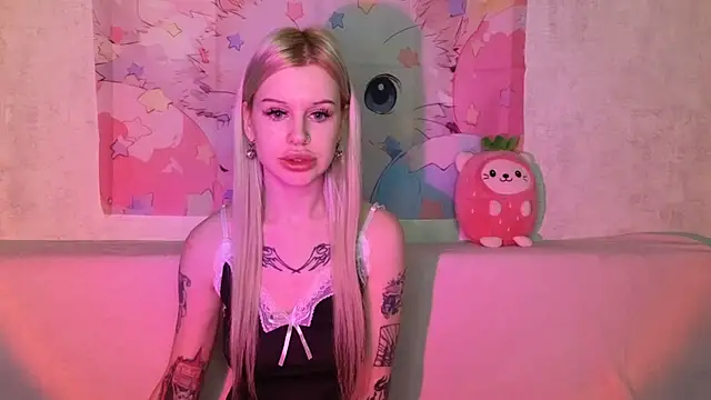 HoneyGold  online show from 11-21-25, 02:43