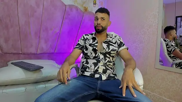 onlymen2025 online show from 10-09-25, 11:41