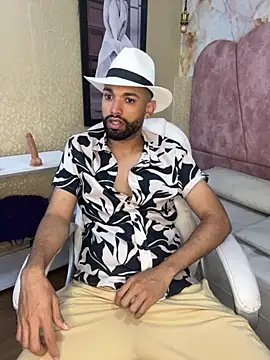 onlymen2025 online show from 10-11-25, 12:04