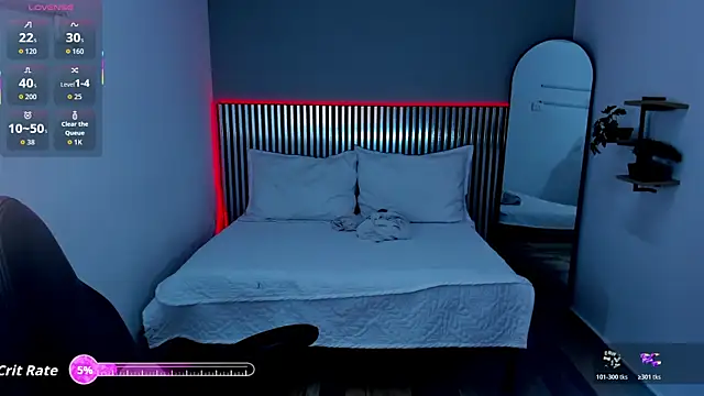 Snapshot of Little_Alli chatting on 12-04-25, 12:31 Little Alli online show from 12-04-25, 12:31