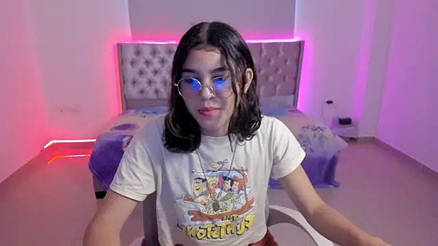 beiby glow online show from 10-10-25, 12:37