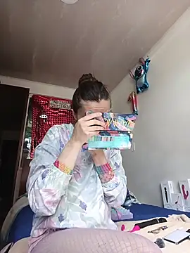 Lucy colee online show from 11-21-25, 03:33