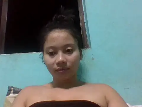 Baby girl0516 online show from 10-12-25, 12:48