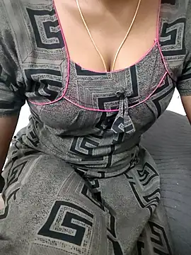 Tamilmallu-duskygirl03 online show from 11-21-25, 06:56