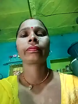 Snapshot of Rt_shreya chatting on 10-29-25, 07:54 Rt shreya online show from 10-29-25, 07:54