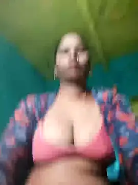 Snapshot of Rt_shreya chatting on 10-31-25, 02:29 Rt shreya online show from 10-31-25, 02:29