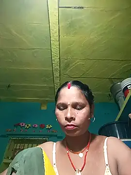 Snapshot of Rt_shreya chatting on 11-16-25, 07:14 Rt shreya online show from 11-16-25, 07:14