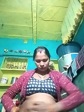 Snapshot of Rt_shreya chatting on 12-15-25, 04:44 Rt shreya online show from 12-15-25, 04:44