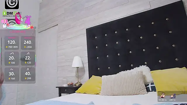 Snapshot of Ella_Lizzie chatting on 12-14-25, 08:13 Ella Lizzie online show from 12-14-25, 08:13