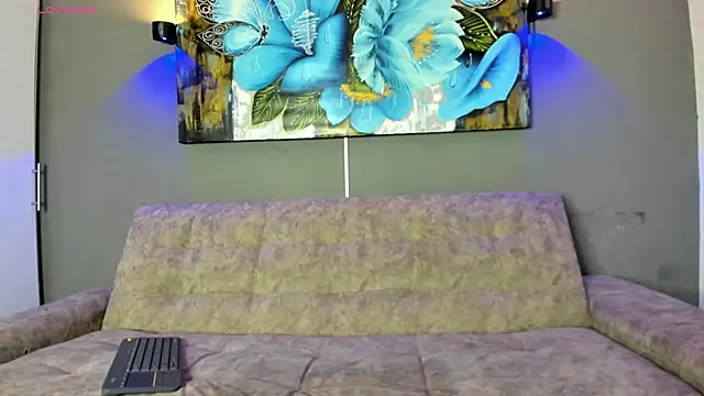 Snapshot of Amber_Mateus chatting on 10-09-25, 06:44 Amber Mateus online show from 10-09-25, 06:44