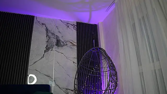 Snapshot of RachelRavee chatting on 11-19-25, 05:07 RachelRavee online show from 11-19-25, 05:07