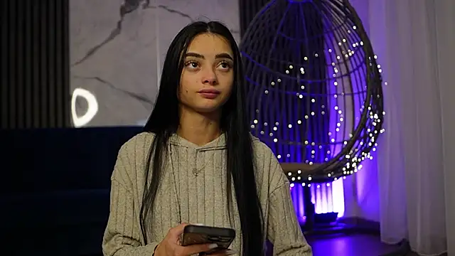 Snapshot of RachelRavee chatting on 11-30-25, 05:22 RachelRavee online show from 11-30-25, 05:22