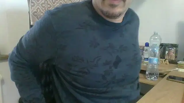 Kawayleo online show from 11-14-25, 09:08