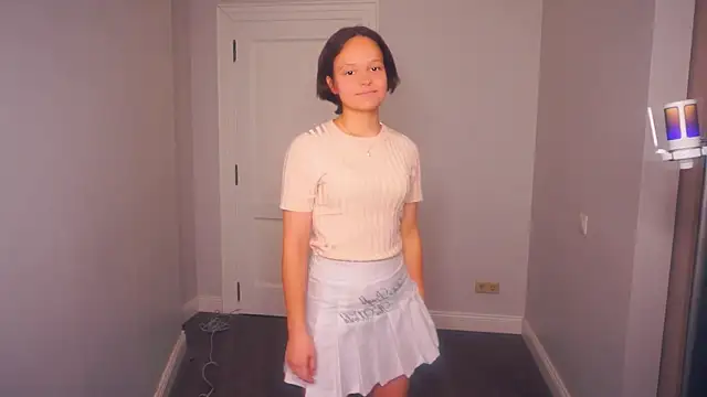 VeliaRogoff online show from 11-22-25, 02:05