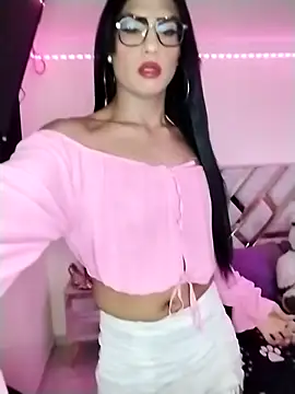 Snapshot of soffigohot chatting on 10-29-25, 10:11 soffigohot online show from 10-29-25, 10:11