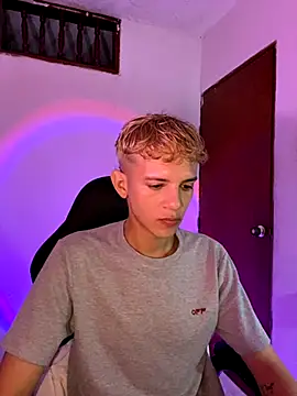 tylernova online show from 11-09-25, 04:00