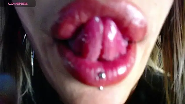 Meganbaiker online show from 02-15-26, 04:31