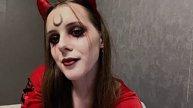 Snapshot of Montain_Romantic chatting on 10-24-25, 02:24 Montain Romantic online show from 10-24-25, 02:24