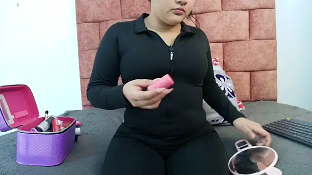 Girl Dirty 0Limits online show from 10-14-25, 08:42