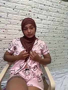 CelestSkyy online show from 11-08-25, 06:29