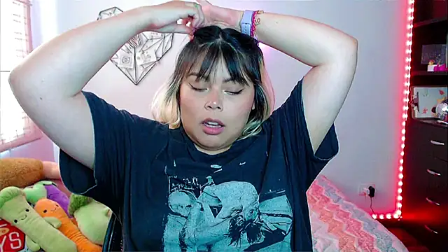 EllieMoonX online show from 11-25-25, 08:31