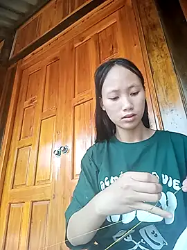 minachao- online show from 04-17-26, 02:03