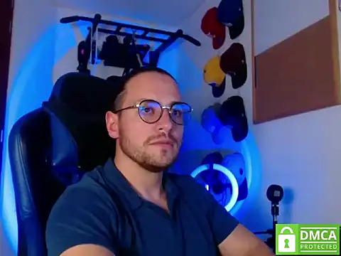 kurt xx online show from 10-31-25, 01:17