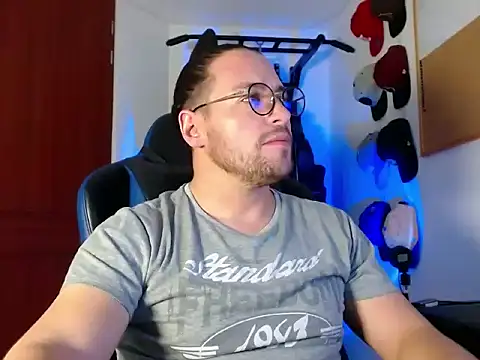 kurt xx online show from 12-05-25, 01:42