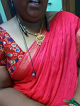 Snapshot of sweetrevathi chatting on 10-19-25, 05:24 sweetrevathi online show from 10-19-25, 05:24