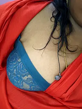 Snapshot of sweetrevathi chatting on 10-20-25, 07:20 sweetrevathi online show from 10-20-25, 07:20