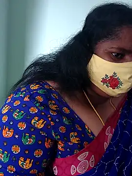 Snapshot of sweetrevathi chatting on 11-04-25, 07:51 sweetrevathi online show from 11-04-25, 07:51