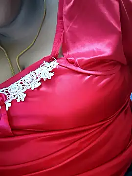 Snapshot of sweetrevathi chatting on 11-06-25, 01:17 sweetrevathi online show from 11-06-25, 01:17