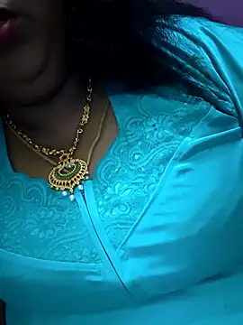 Snapshot of sweetrevathi chatting on 11-06-25, 06:20 sweetrevathi online show from 11-06-25, 06:20