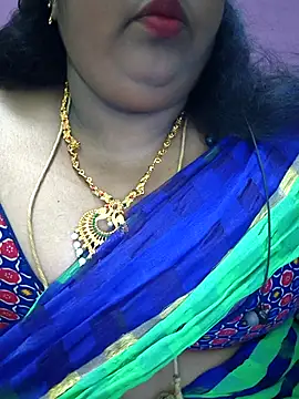 Snapshot of sweetrevathi chatting on 11-09-25, 05:11 sweetrevathi online show from 11-09-25, 05:11