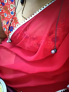 Snapshot of sweetrevathi chatting on 11-13-25, 03:55 sweetrevathi online show from 11-13-25, 03:55