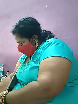 Snapshot of sweetrevathi chatting on 12-15-25, 03:55 sweetrevathi online show from 12-15-25, 03:55