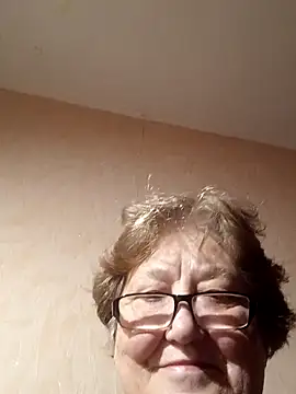 Katherine735 online show from 10-26-25, 01:39