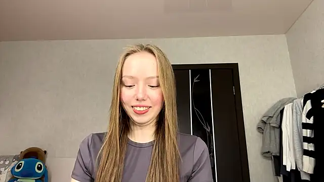 AntoniaMoravick online show from 10-27-25, 07:07