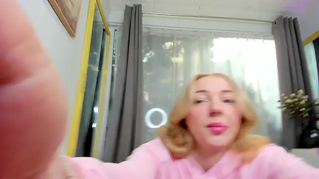 SundyRose online show from 03-03-26, 08:09