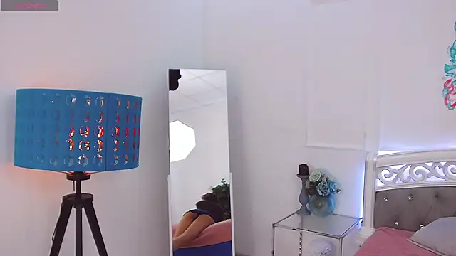 ArielLoove online show from 11-22-25, 01:21