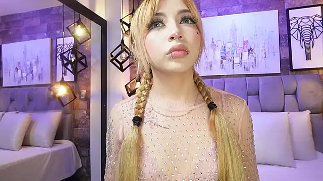 Snapshot of Sophia_Bellucci chatting on 11-22-25, 12:26 Sophia Bellucci online show from 11-22-25, 12:26