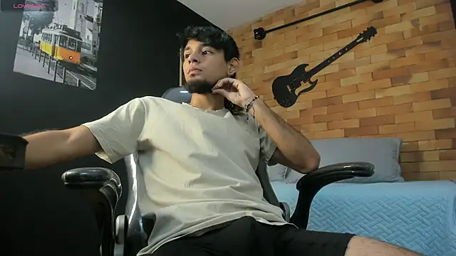 Snapshot of Kail_nil chatting on 11-14-25, 03:16 Kail nil online show from 11-14-25, 03:16