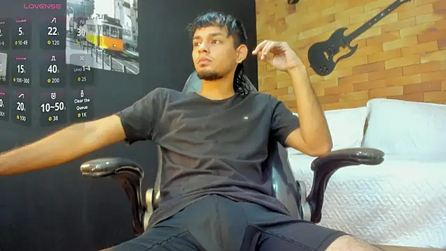 Snapshot of Kail_nil chatting on 12-14-25, 03:34 Kail nil online show from 12-14-25, 03:34